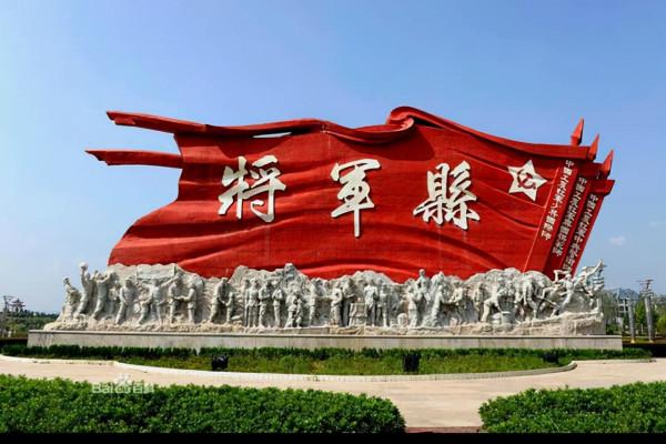 賀健：撒謊說去當鐵匠，當兵25年成司令，回家後被母親打了一巴掌