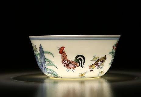 香港蘇富比春拍上,2.8億的鬥彩雞缸杯,憑什麼那麼貴? 香港蘇富比春拍上,2.8億的鬥彩雞缸杯,憑什麼那麼貴?