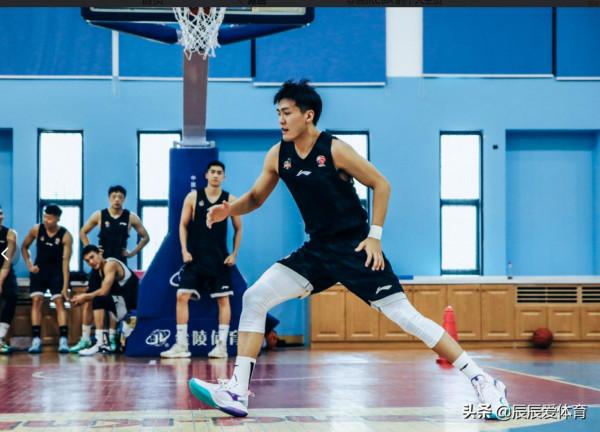 CBA三訊息：楊鳴對衛冕沒信心，杜鋒再展現高情商，李楠迎來曙光