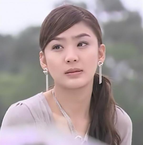 被大花看中又被拋棄的4位小花：有的還在偶像劇奮鬥，有的卻糊了