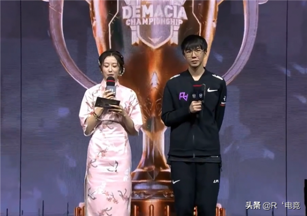 EDG冠軍隊員加入新戰隊，開局連輸兩場臉黑：心情很一般發揮不好