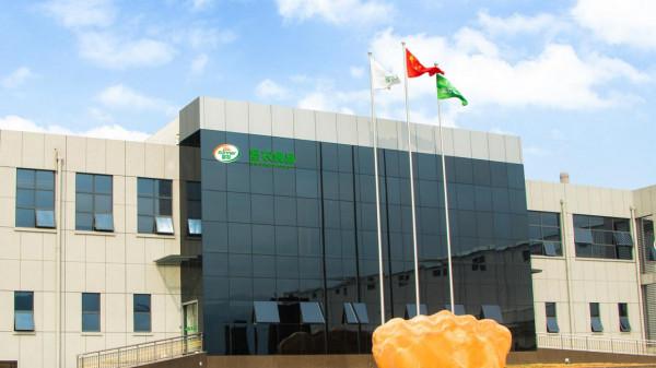 福建隱形富豪,是肯德基麥當勞背後的男人,靠養雞賺來160億身家 福建隱形富豪,是肯德基麥當勞背後的男人,靠養雞賺來160億身家