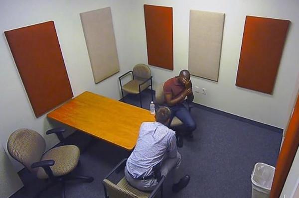 美國單身母親6年前失蹤遇害，警方抓獲真兇後，卻被他反覆套路