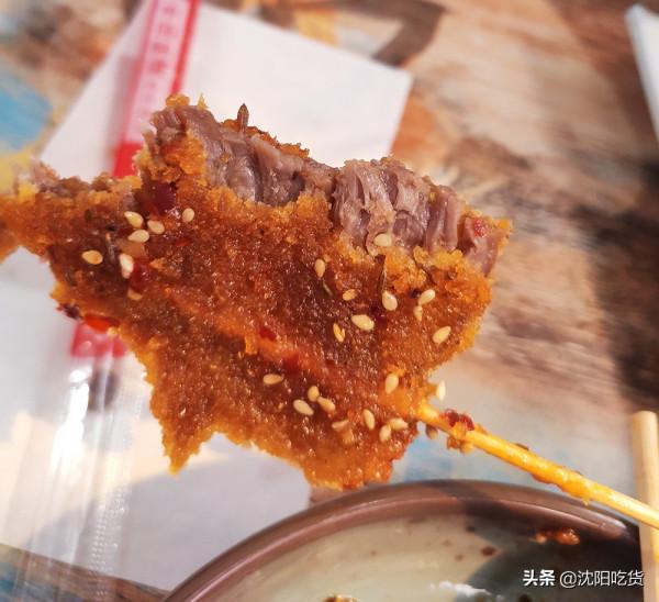 從環境餐具炸串主食上並沒有懷舊感覺，為啥叫懷舊炸串