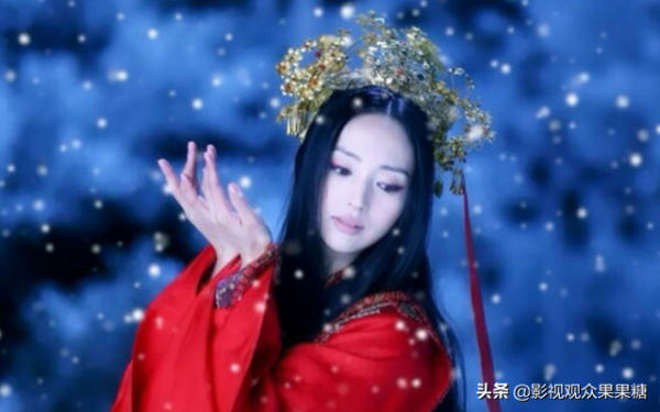 董璇的真是又美又仙,斛珠夫人中的鮫人裝扮,被狠狠驚豔到了 董璇的真是又美又仙,斛珠夫人中的鮫人裝扮,被狠狠驚豔到了