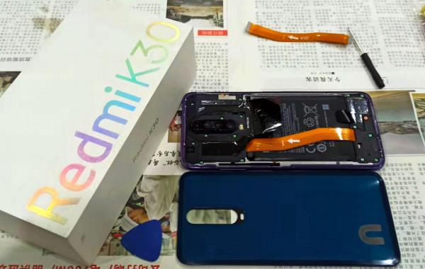 數碼小白手機壞了找維修，師傅要價幾百，十塊錢買根線自己修好了