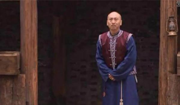 《大宅門》一生襟袍未曾開的二爺，懦弱？他才是活得通透的暖男