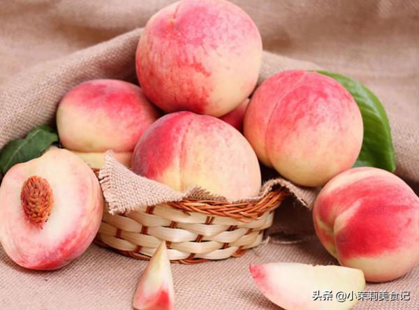 八月十五中秋節,水果月餅擺滿碟,牢記“6擺1不擺”,老講究別忘 八月十五中秋節,水果月餅擺滿碟,牢記“6擺1不擺”,老講究別忘