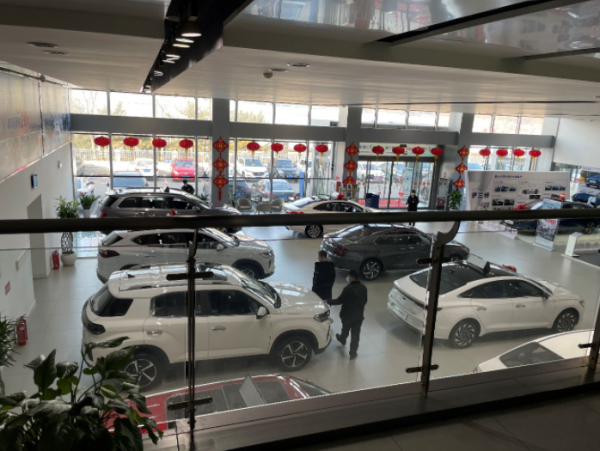 車企“最後一公里”上演最後的絞殺 經銷商主觀服務差距縮短 自主品牌追趕合資品牌 車企“最後一公里”上演最後的絞殺 經銷商主觀服務差距縮短 自主品牌追趕合資品牌