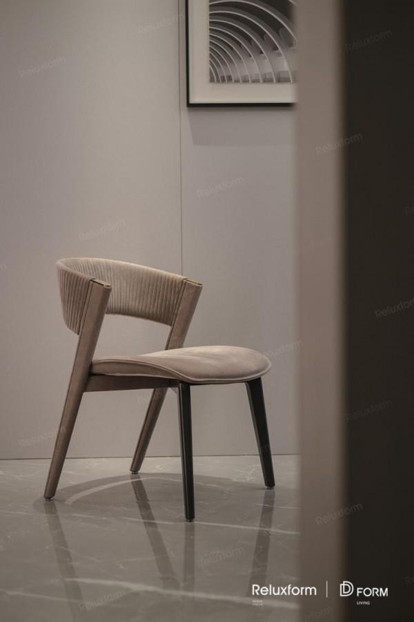 慕冠家居案例賞析 | 詩意奢居，以最佳的方式舒享奢雅生活