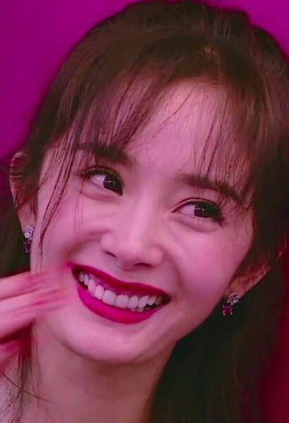 那些一刀切削骨的明星還好嗎?後遺症一大堆,小方臉成最大贏家 那些一刀切削骨的明星還好嗎?後遺症一大堆,小方臉成最大贏家