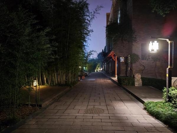 這次小米12pro夜景表現還是不錯的