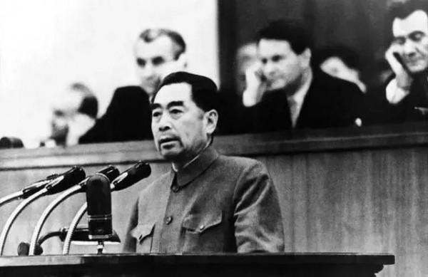 敬愛的周總理，我們永遠懷念您