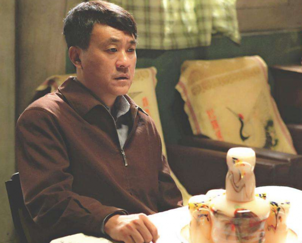 這10位男演員才叫始終如一，沒有緋聞，各個都是不忘初心的好丈夫