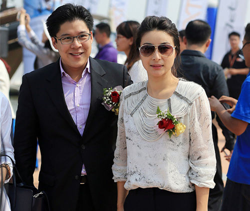霍家再掀遺產風波，為了兒子霍啟剛的前途，霍震霆活得比誰都清醒