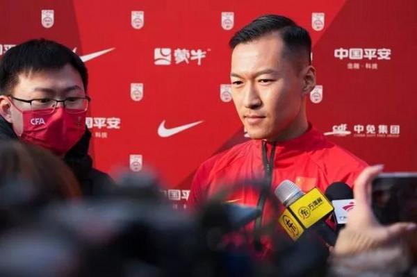 銳氣不足！國足隊長吳曦近日受訪，泛泛而談盡顯空洞