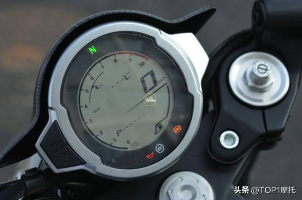 因顏值圈粉 為配置心動 終被操控折服 春風700CL-X運動版試駕 因顏值圈粉 為配置心動 終被操控折服 春風700CL-X運動版試駕