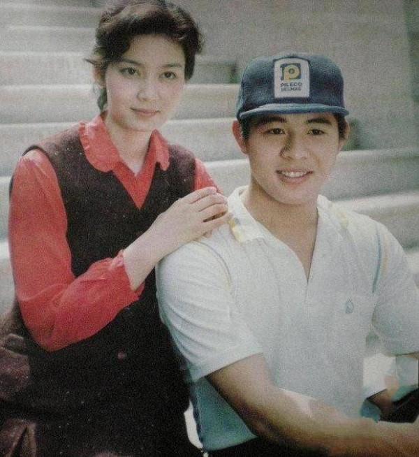 5位“妻管嚴”男星，陳小春對應採兒無計可施，鄧超毫無家庭地位