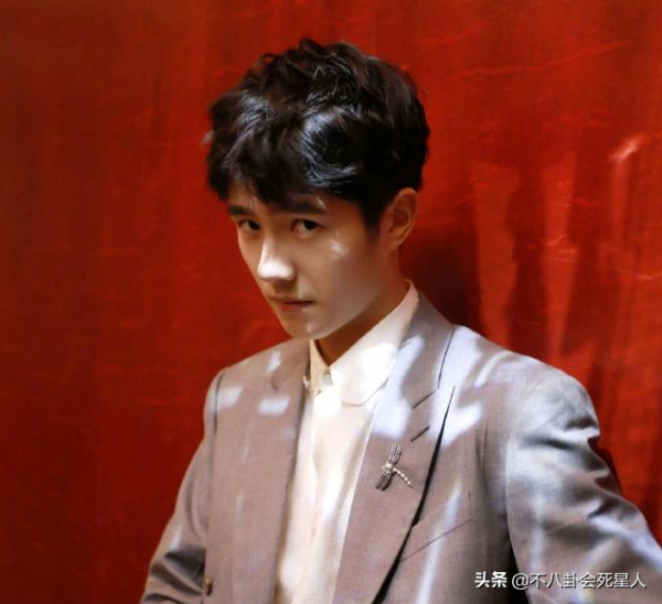 電影圈5大接班人：張子楓四提影后，易烊千璽拿獎拿到手軟