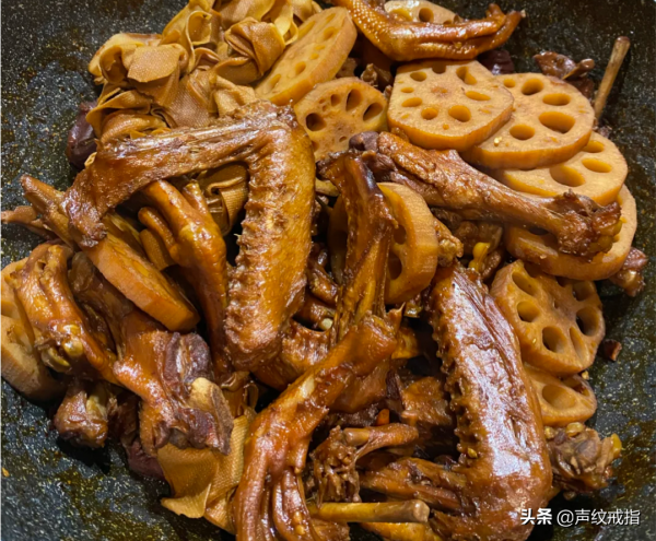 滷味鍋——鴨貨、牛肉、雞腿不能少 滷味鍋——鴨貨、牛肉、雞腿不能少