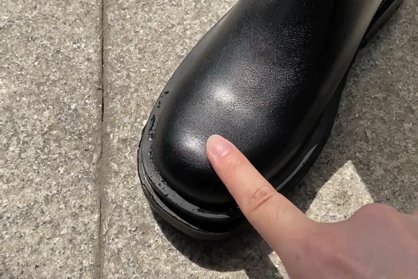 “馬丁靴”失寵了?這3雙靴子今秋正火 “馬丁靴”失寵了?這3雙靴子今秋正火