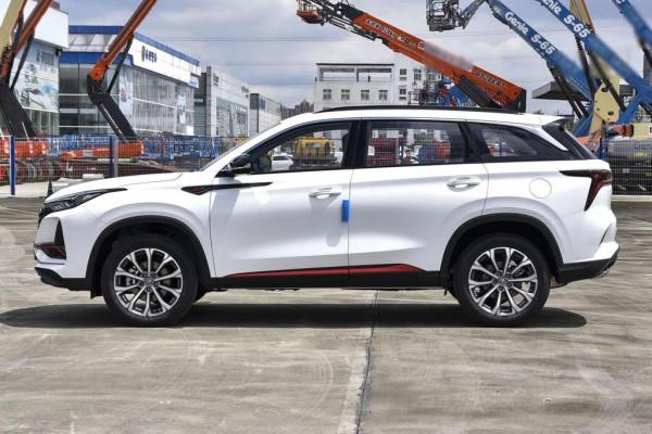 詳解長安CS75 PLUS，外觀漂亮，配2.0T渦輪增壓引擎，適合年輕人