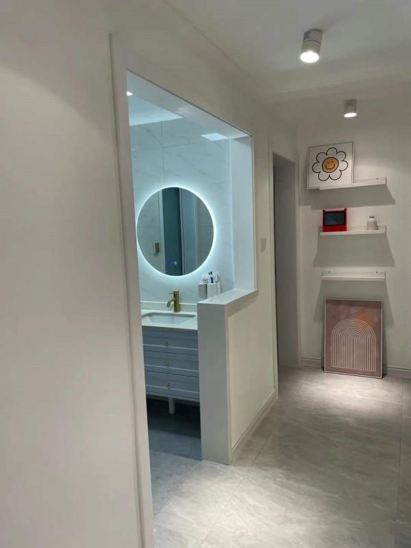 裝修沒必要攀比，看看她家，硬裝只花了5萬，照樣簡潔大方又好看