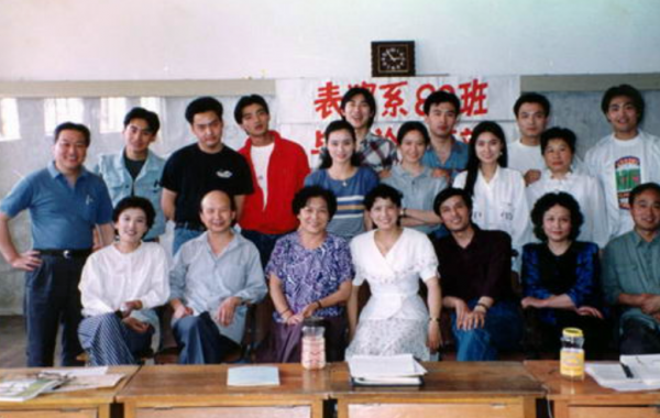 俞飛鴻：身材氣質佳，不缺追求者，有固定伴侶，就是不結婚