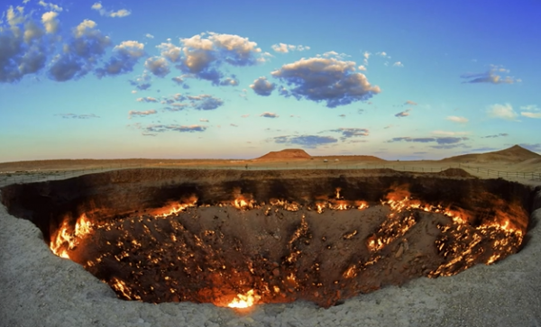 地球「地獄之門」烈火燃燒數十年 土庫曼總統下令關閉