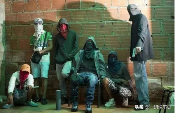 永久中立國放棄軍隊,戰火燃起怎麼辦?不擔心被攻打嗎? 永久中立國放棄軍隊,戰火燃起怎麼辦?不擔心被攻打嗎?