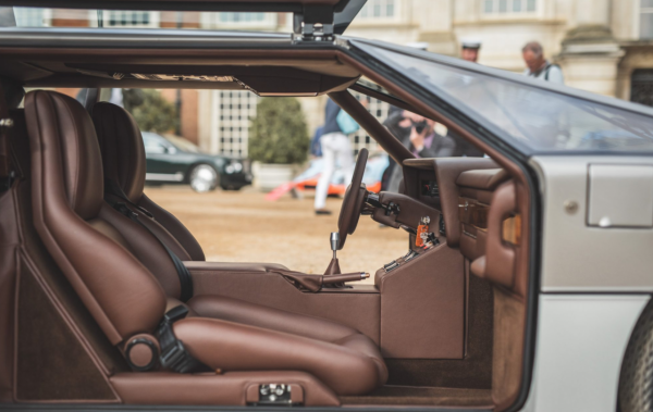 阿斯頓馬丁鬥牛犬 原型超級跑車