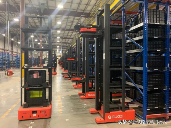 5年累計投運超2000臺——國自料箱揀選機器人海外成長記