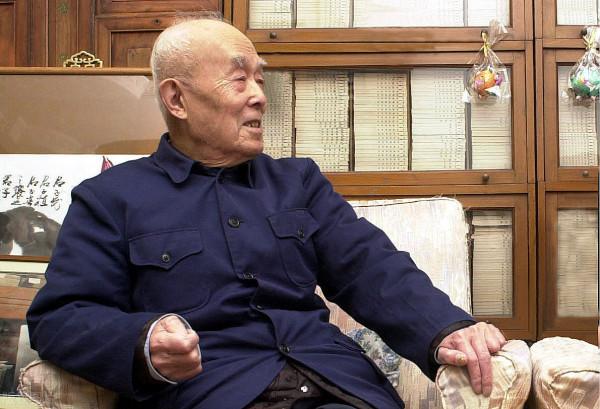 季羨林早年生活辛苦，一生體弱多病，享年98歲，全靠這幾個養生術