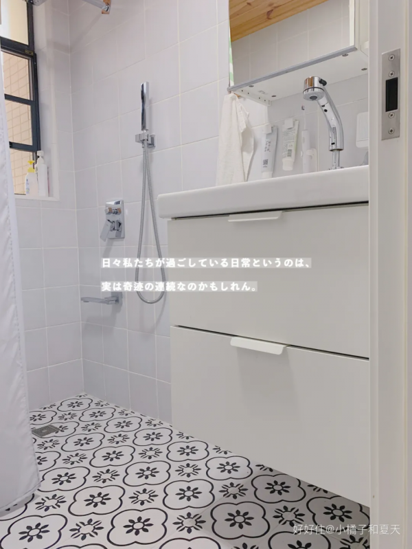 衛生間面積小？她家2.5㎡，比多5㎡還值