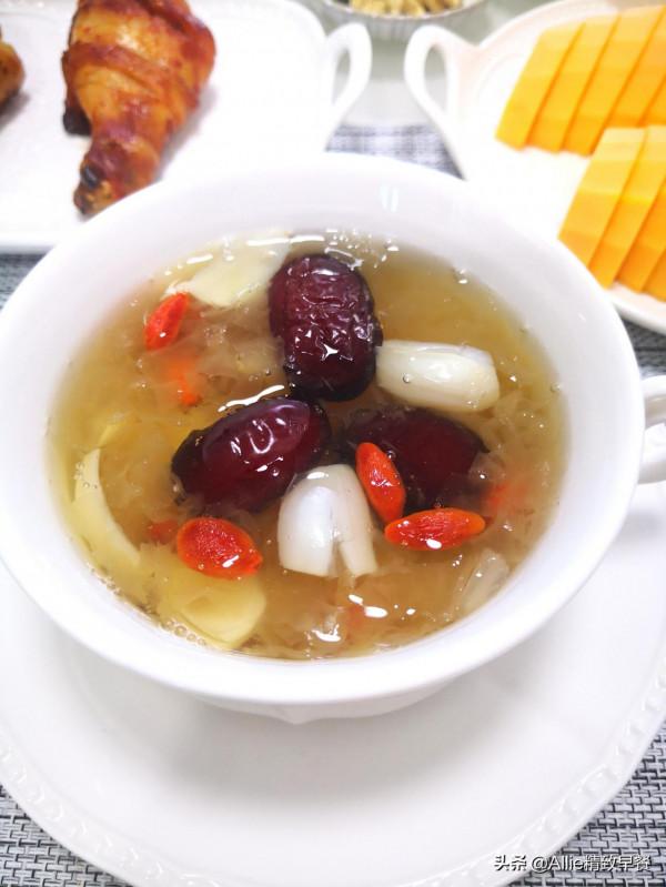 咖哩還可以這樣吃，用蒸鍋就可以做，香濃暄軟，好吃不上火，饞人