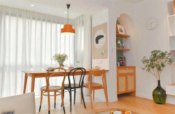 一套85㎡的原木風設計，溫馨明亮收納強大，網友：理想中的家