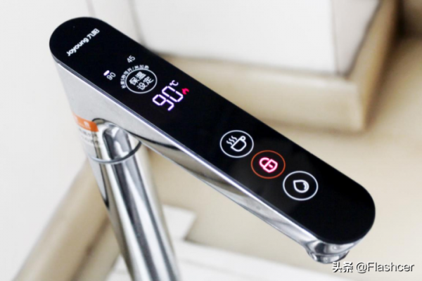 九陽熱小淨淨水器，航天品質淨化加熱二合一，喝熱水不等待還省錢