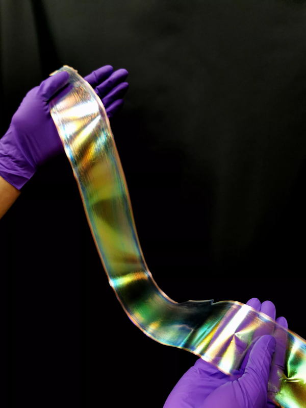 科學家發明出完全可持續、可生物降解的閃粉