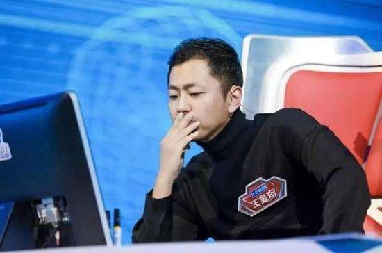 “全能天才”王昱珩：清華畢業後不上班，他把所有吹的牛都實現了