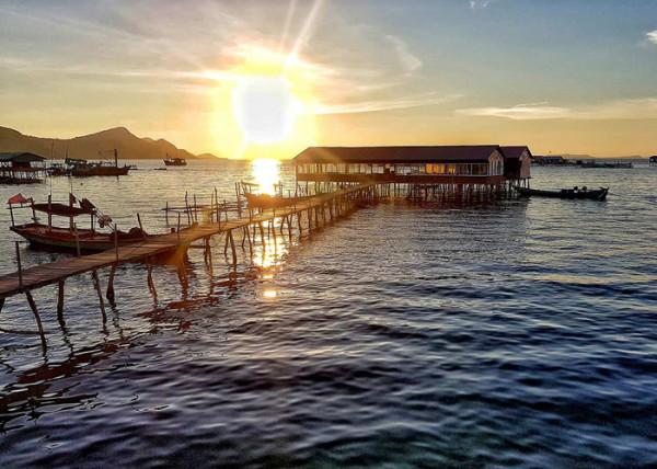 來少有人知的新晉網紅免籤海島，吃海鮮大餐，與海星一起拍照