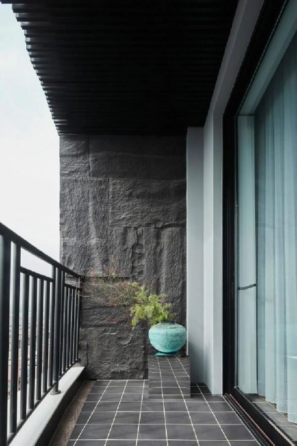 兩房並一房的寬敞住宅，一家五口三餐四季的理想居所