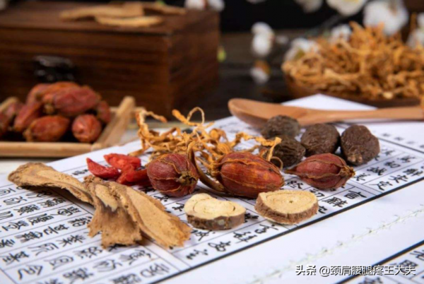 肩周炎疼痛難愈，都是頸部惹的禍？