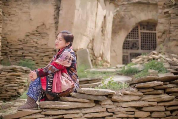 崔苗：為了實現上星光大道的夢想，大山姑娘負債40萬如今怎樣了？