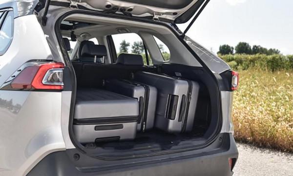 威蘭達:指導價22.88萬,後備廂容積580L,空間討喜 威蘭達:指導價22.88萬,後備廂容積580L,空間討喜