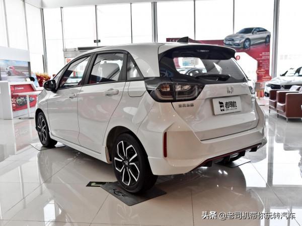 日系合資小巧大空間，好停車又寬敞5.6L油耗便宜車，實拍本田LIFE