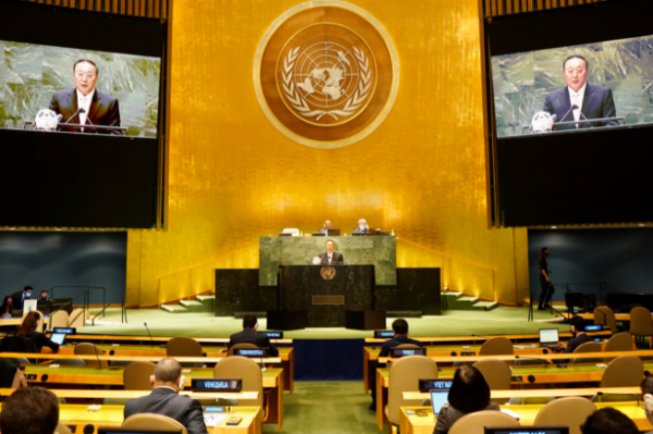 12月3日，中美軍方或在明年1月舉行會晤；聯合國大會透過休戰決議