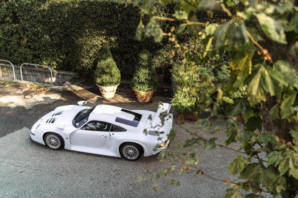 1055萬歐元!相當罕見的保時捷GT1野獸正在出售 1055萬歐元!相當罕見的保時捷GT1野獸正在出售