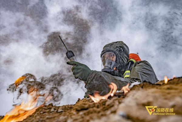 高畫質大圖！帶你走近武警防化兵應急演練現場