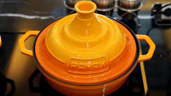 十週年慶食譜|番茄紅酒燉牛腩,牛腩的美味、紅酒的浪漫盡在這裡 十週年慶食譜|番茄紅酒燉牛腩,牛腩的美味、紅酒的浪漫盡在這裡