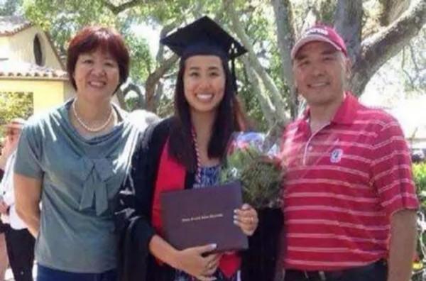 郎平女兒曬與弟弟合照，父親白帆為照顧她15年不娶，60歲2婚生子